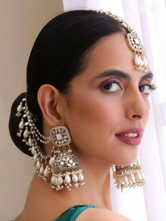 Inaya String Earrings